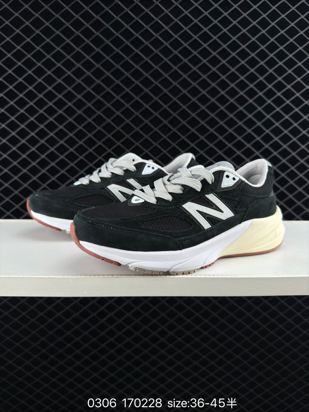 Loro Piana x New Balance 990 V6